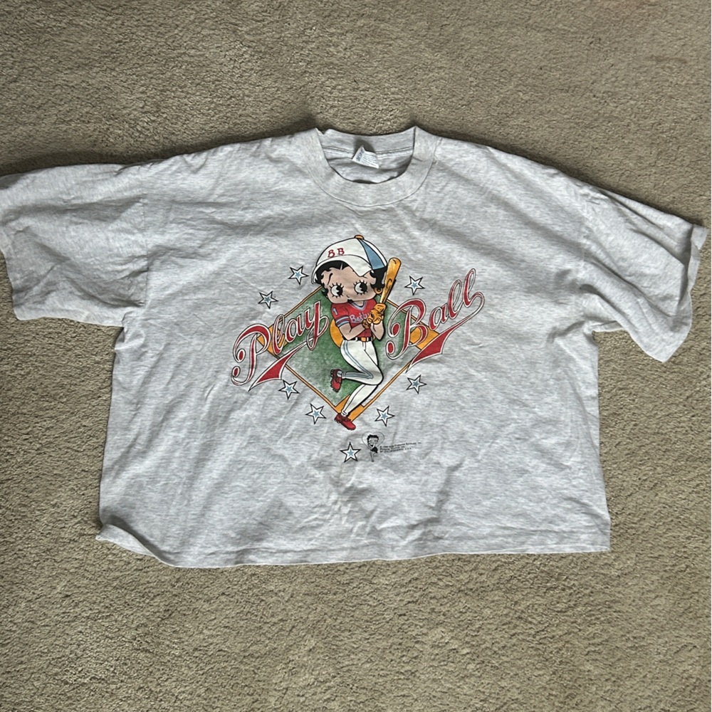 Vintage 1996 single stich Betty Boop Play ball tee.  Cropped style